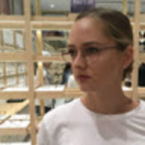 Meet your Posher, Karlie